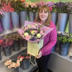fwthumbRays Florist Sharon Healy Florist.jpg